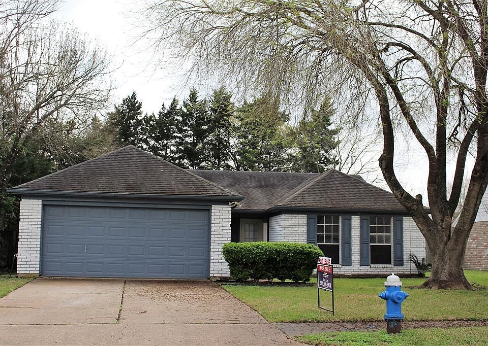 1st image of 21427 Park Bishop Dr