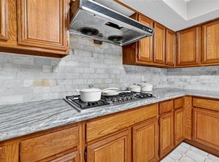 1535 Beaconshire Rd, Houston, TX 77077