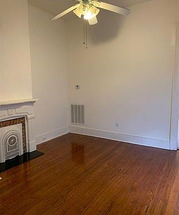 3rd image of 421 Hillary St
