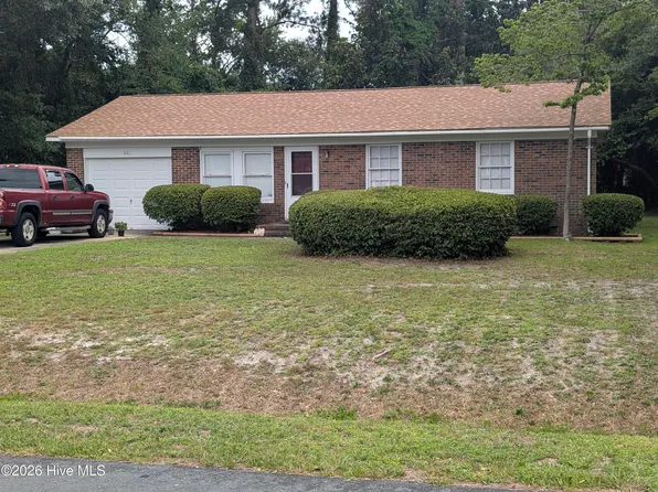 221 Seminole Trail, Wilmington, NC 28409