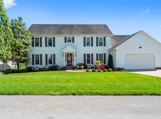 1425 Jenny Ct, Bowling Green, KY 42103