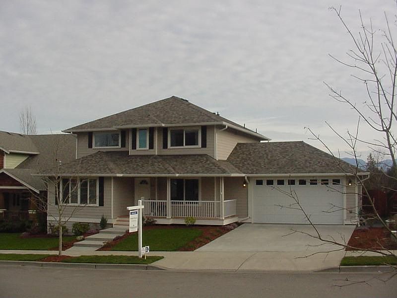 2nd image of 3323 116th Ave NE