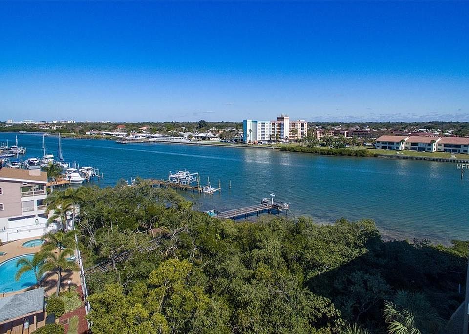 1st image of 19925 Gulf Blvd APT 304