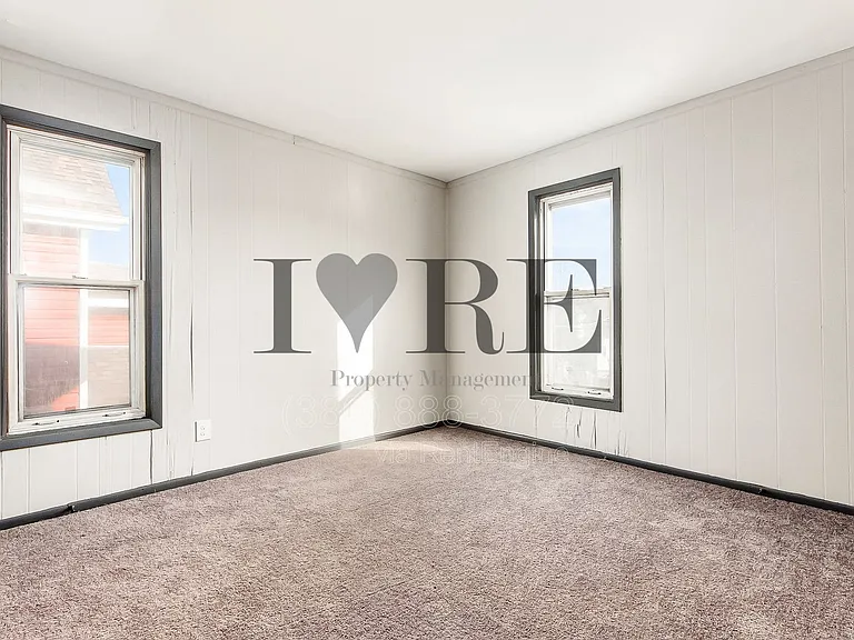 158 Dakota Ave — Photo 38
