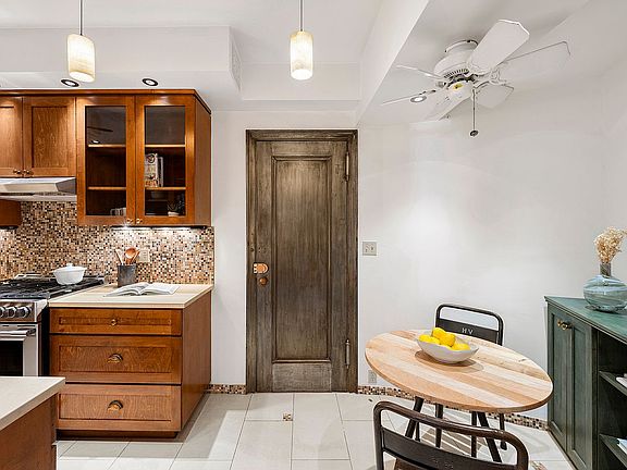 5th image of 245 W 107th St APT 8C