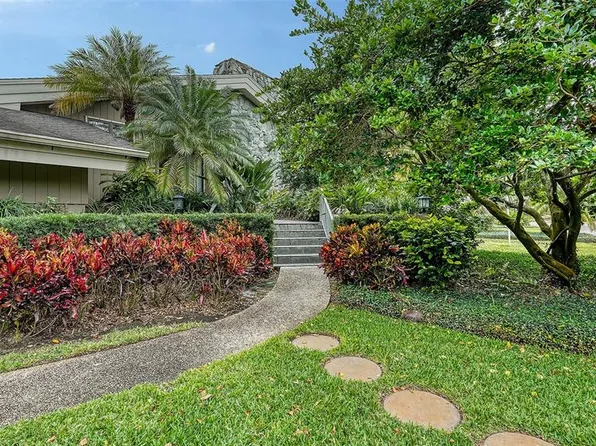 1423 Kimlira Ln, Sarasota, FL 34231