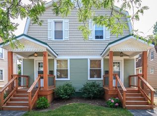 1455 Hopkins Ave, Lakewood, OH