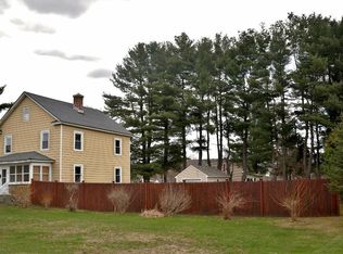 147 Longview Ter, Pittsfield, MA 01201