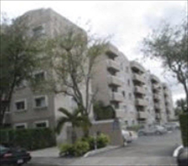 1st image of 600 NW 32nd Pl APT 505