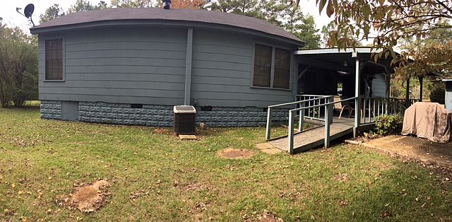 2nd image of 141 Bensberg Rd