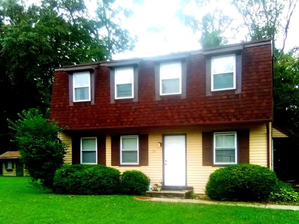 26 Deedre Ln, Glassboro, NJ 08028