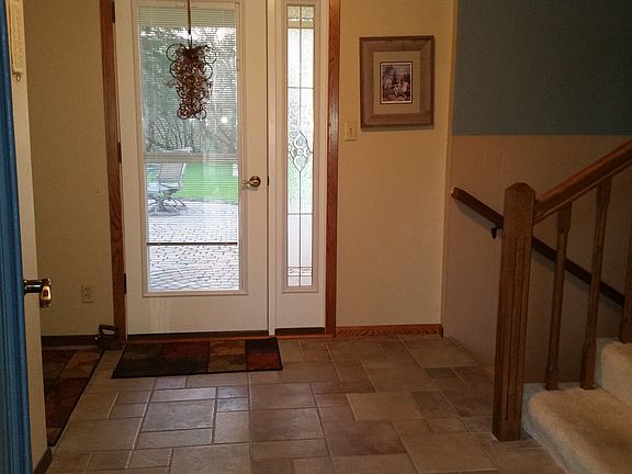 Entry Foyer