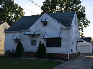 1540 Douglas Rd, Wickliffe, OH 44092