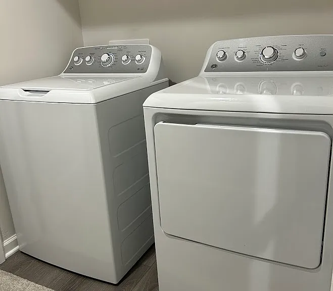 Washer dryer