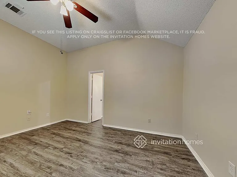6736 Driffield Cir E — Photo 9