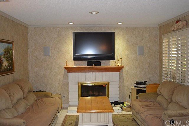 2nd image of 4471 La Paz Cir