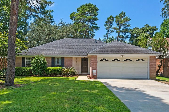 1st image of 4506 Parkwood Ln W