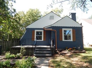 1610 S Broadway St, Leavenworth, KS 66048