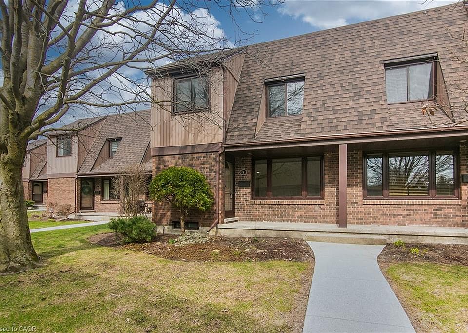1st image of 279 Sandowne Dr #7