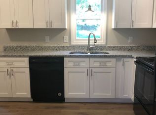 Convenient Modern Townhome in Creedmoor, Creedmoor, NC 27522