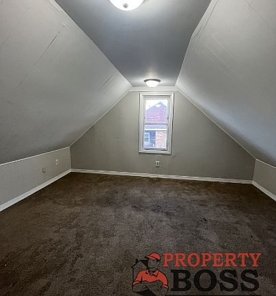 5th image of 3931 Catalpa St