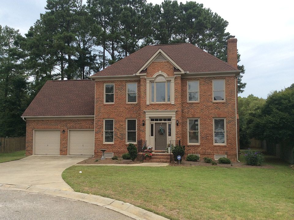 1st image of 10 Holly Hedge Ct