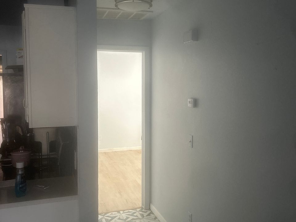 1st image of 514 NW 137th St #137