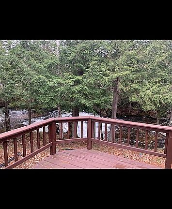 5th image of 658 E River Dr