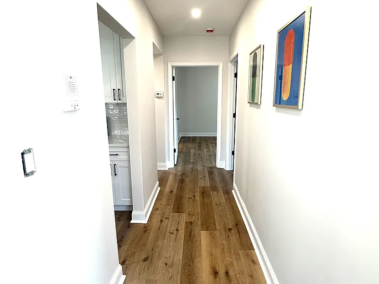 200 Paterson Ave #A1 — Photo 17