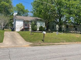 1017 W Collins St, Denison, TX 75020
