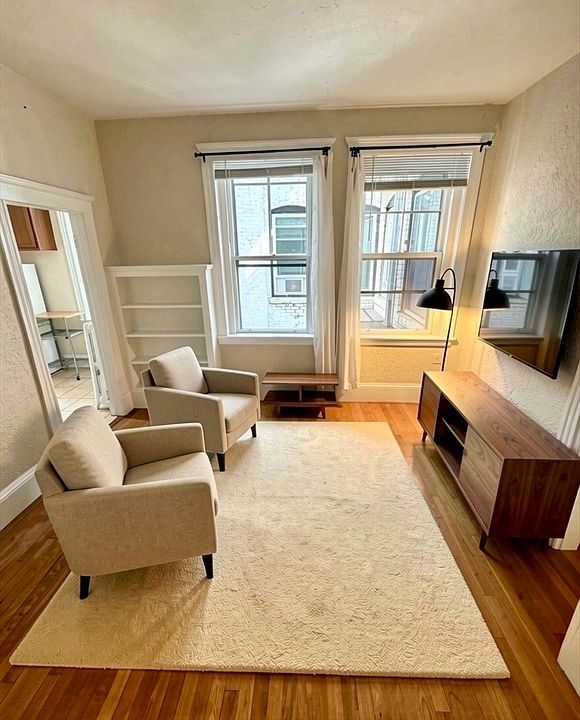 1st image of 23 Temple St APT 6