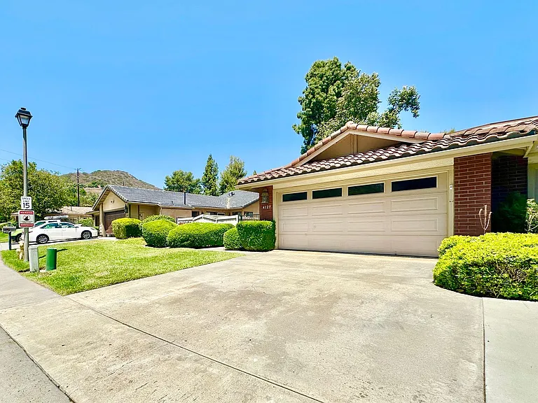 4129 Los Padres Dr — Photo 45