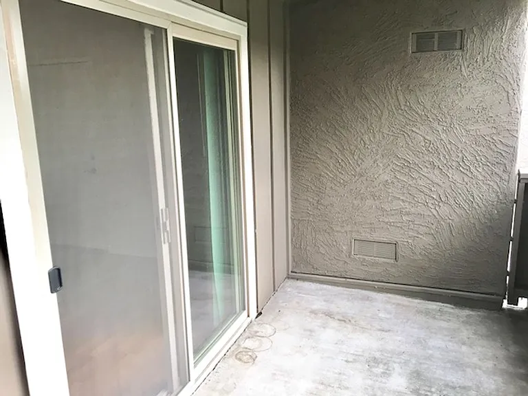 1163 Lakeview Cir — Photo 15