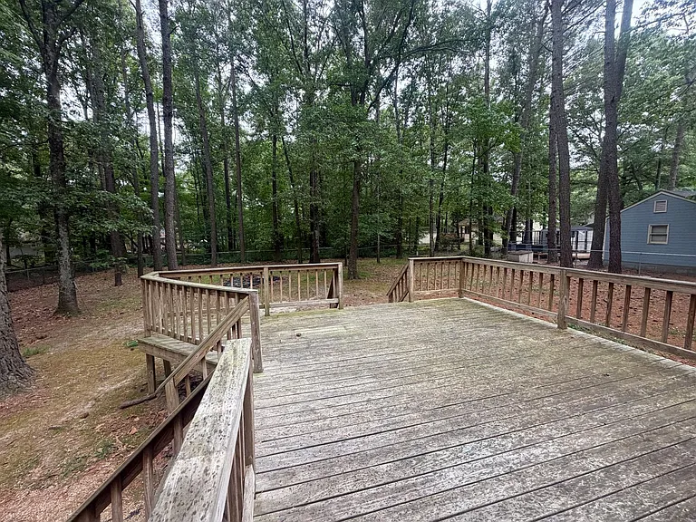 24405 Gaydell Dr — Photo 14
