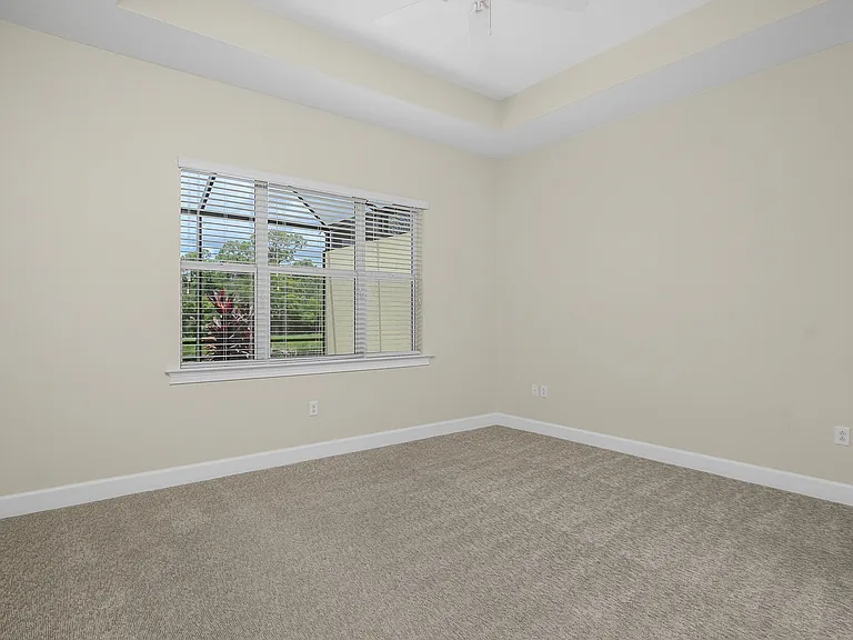 7162 Dominica Dr — Photo 13