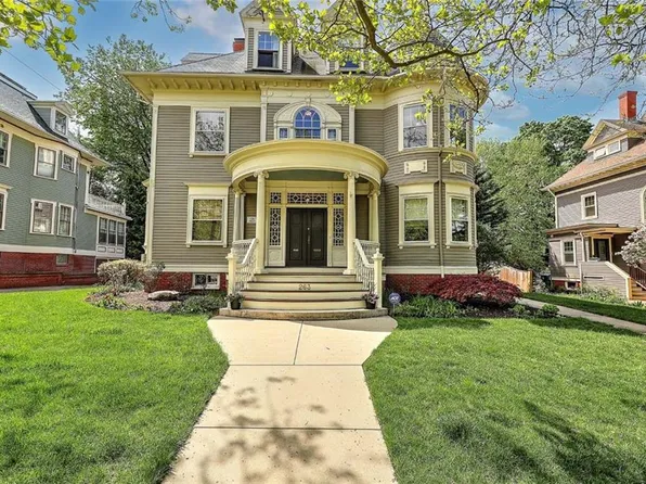 263 Olney St, Providence, RI 02906