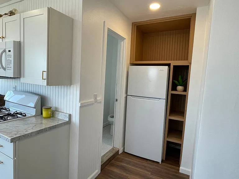 1408 Sassafras St — Photo 5