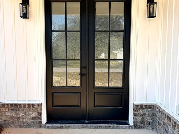 2nd image of 1161 Mulberry Pl