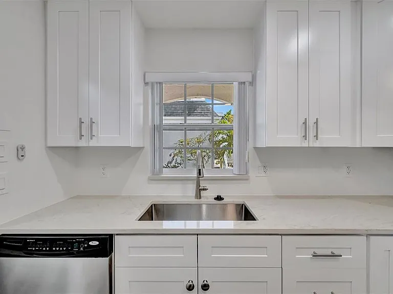 9819 Hernando Ct #29-A — Photo 10