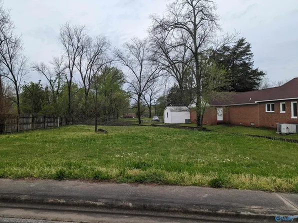 309 Bethel St NE, Hartselle, AL 35640