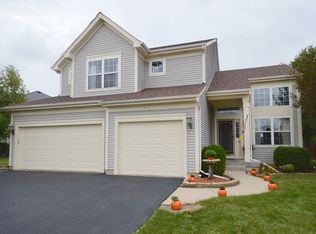 810 Eaton Ln, Lake Villa, IL 60046