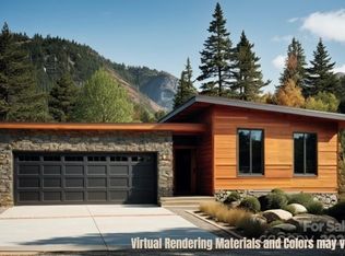 5684 Low Country Rd, Lenoir, NC 28645