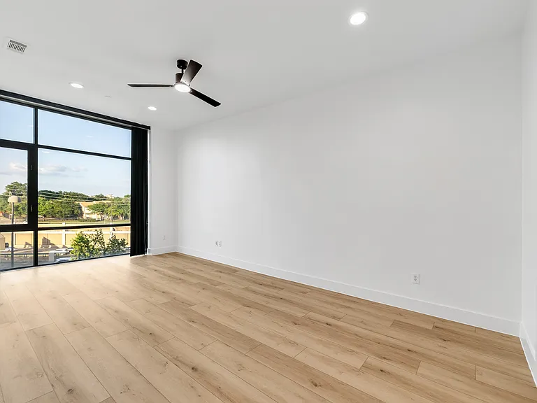 3200 Thomas Ave — Photo 19
