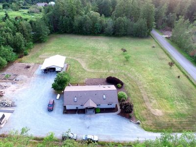 727 Sunny Ln, Camano Island, WA, 98282