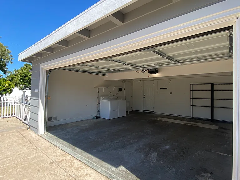 3380 Granada Ave — Photo 23