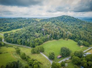 1169 Old Stage Rd, Johnson City, TN 37615