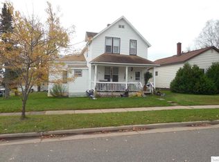 508 W 4th St, Washburn, WI 54891