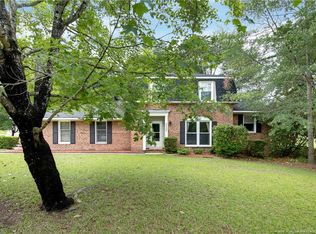 2032 Blackfriars Rd, Fayetteville, NC 28304