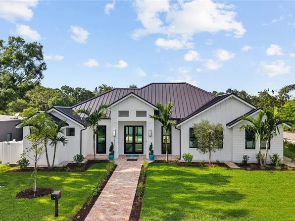 1915 Tulip Dr, Sarasota, FL 34239