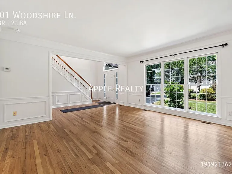 101 Woodshire Ln — Photo 2
